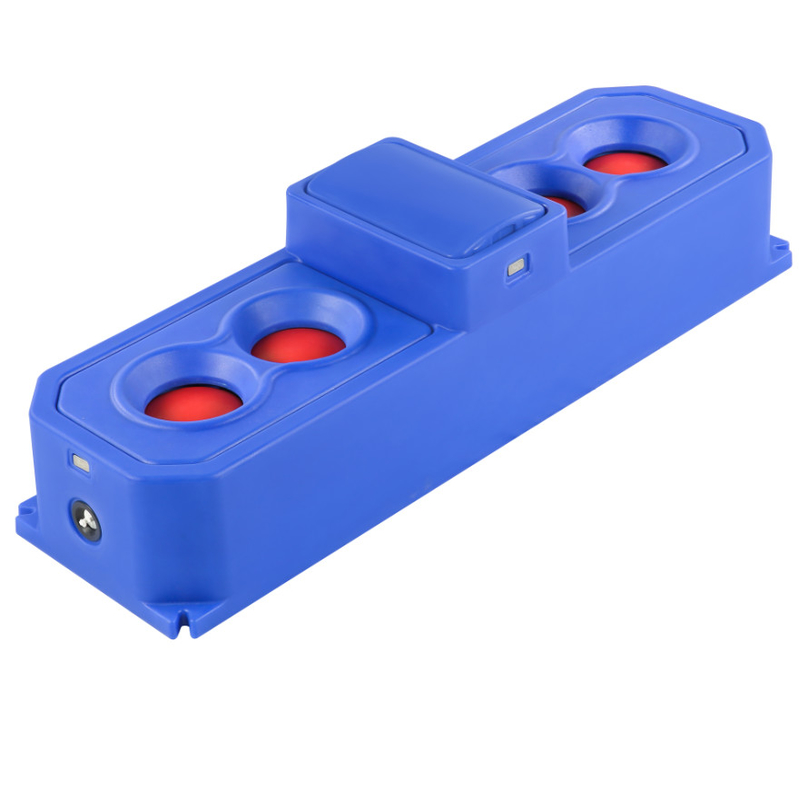 Suhu yang dikendalikan biru Peternakan Auto Waterer dengan built-in kontrol suhu untuk Sapi