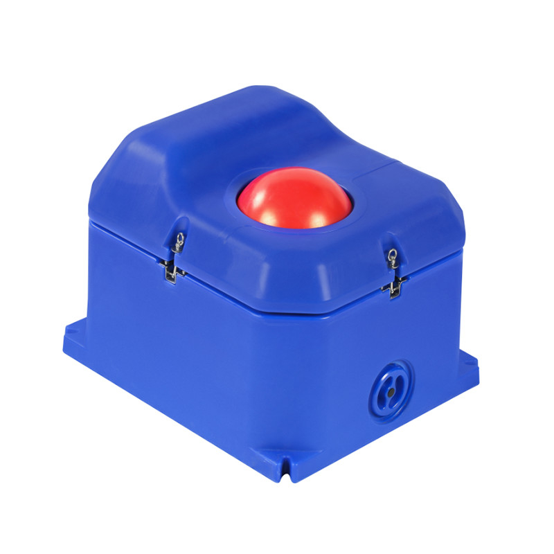 30-50L/menit LLDPE Peternakan Auto Waterer dengan Dibangun dalam Kontrol Suhu Warna Biru