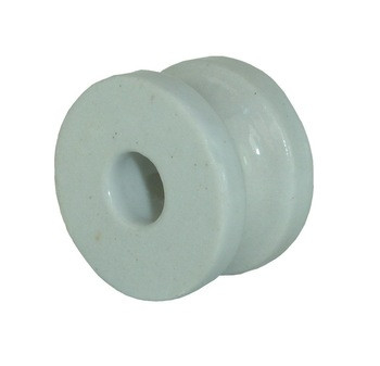Isolator porselen berkualitas tinggi dengan diameter 41mm yang terbuat dari porselen premium