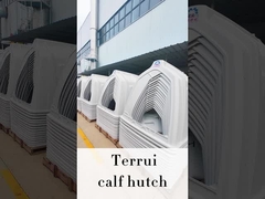 Putih poliethelin tahan cuaca persegi panjang sapi Hutches terisolasi tahan cuaca